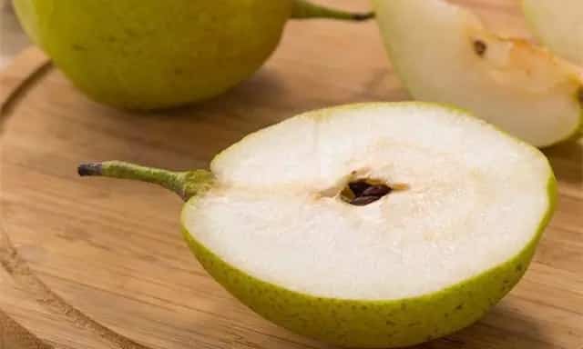 buah pear